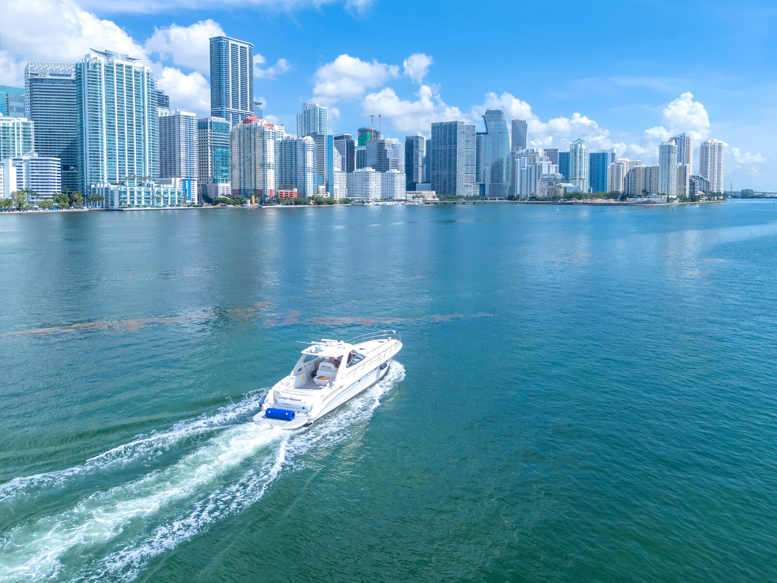 62′ Motor Yacht yacht charter Miami