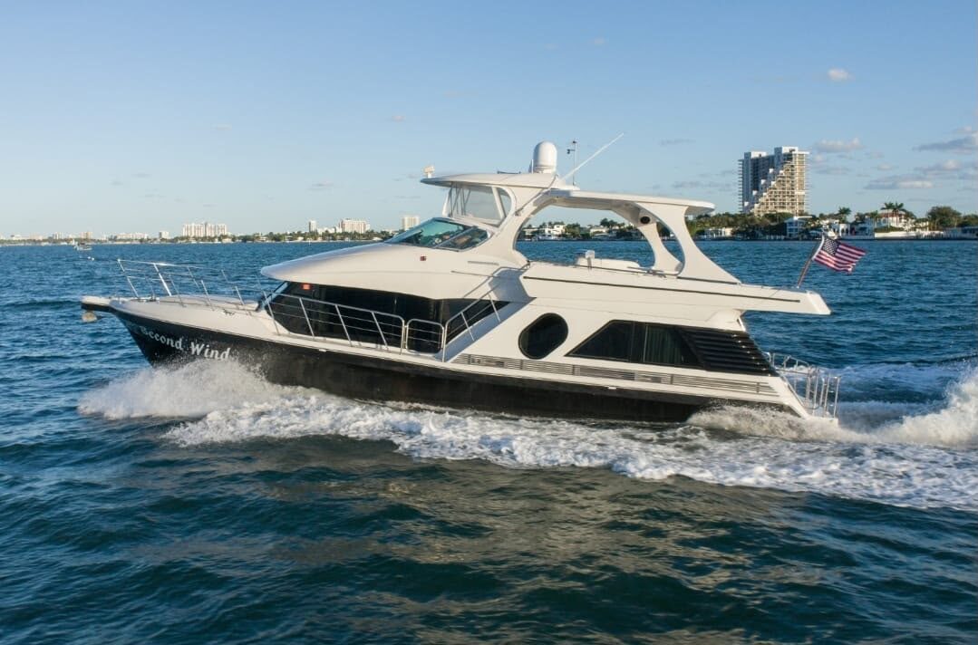 55′ Flybridge Motor Yacht yacht charter Miami